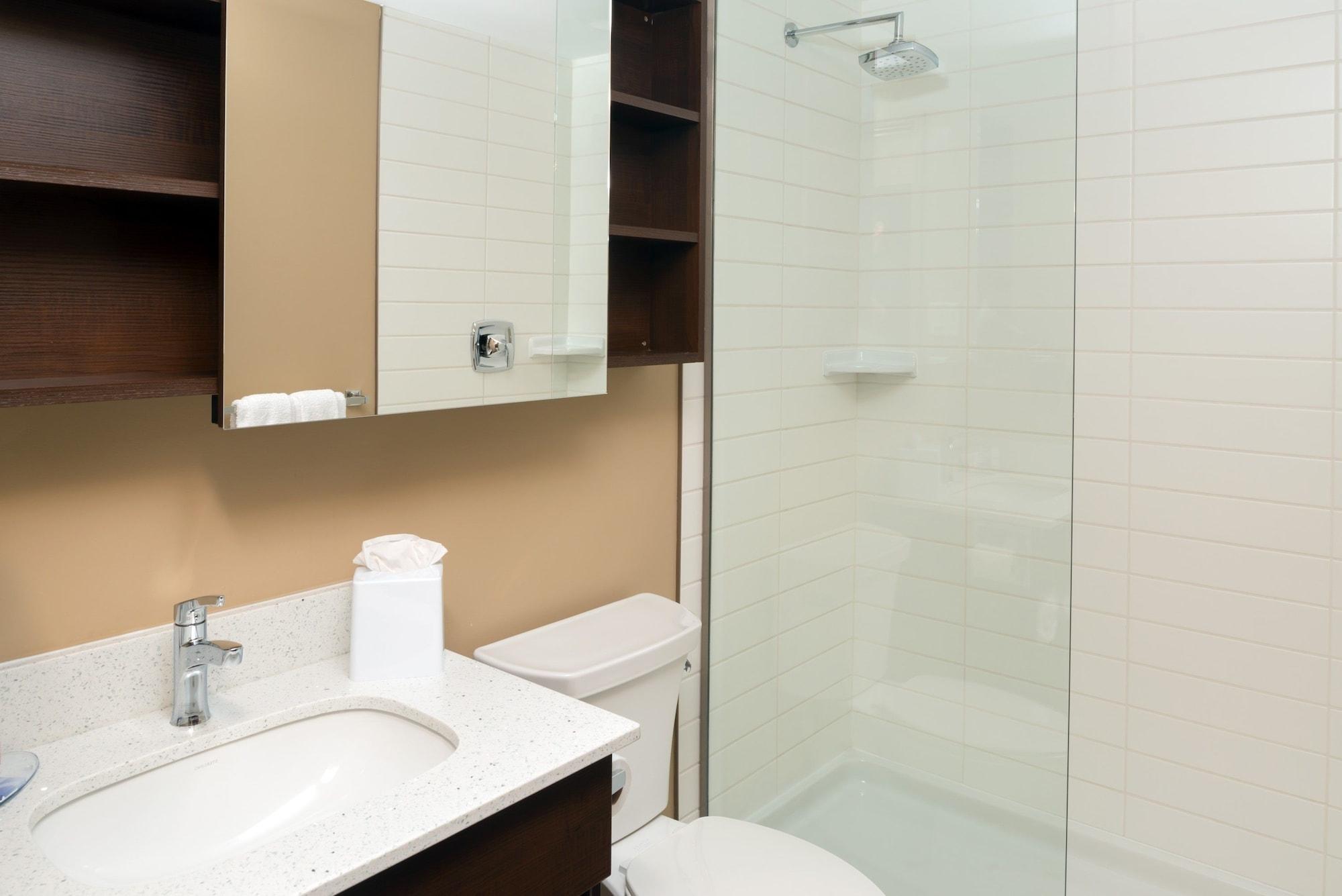 Microtel Inn & Suites By Wyndham Red Deer Exterior photo