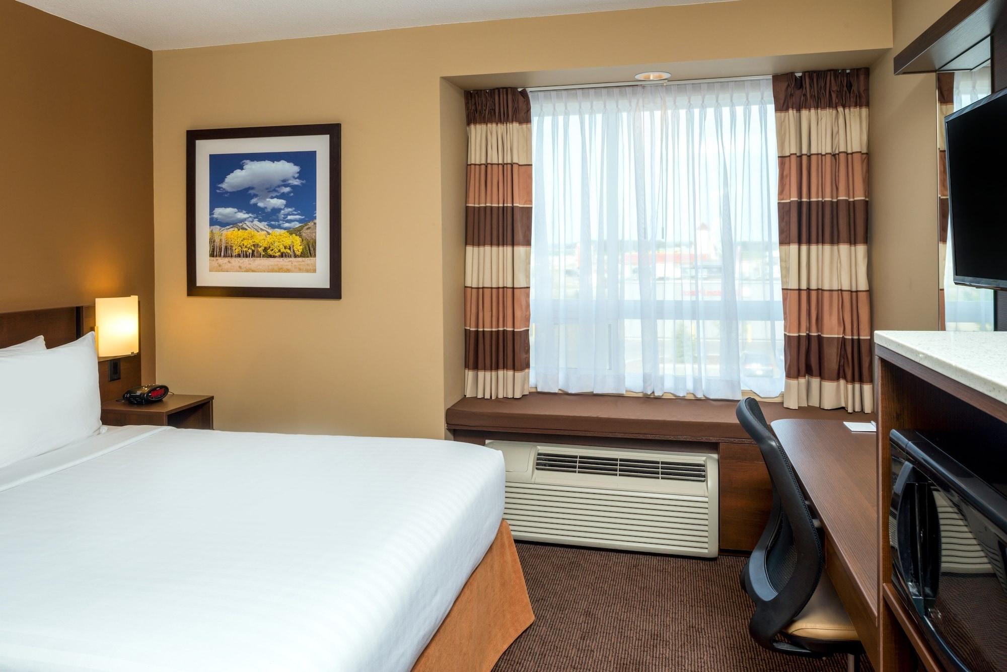 Microtel Inn & Suites By Wyndham Red Deer Exterior photo