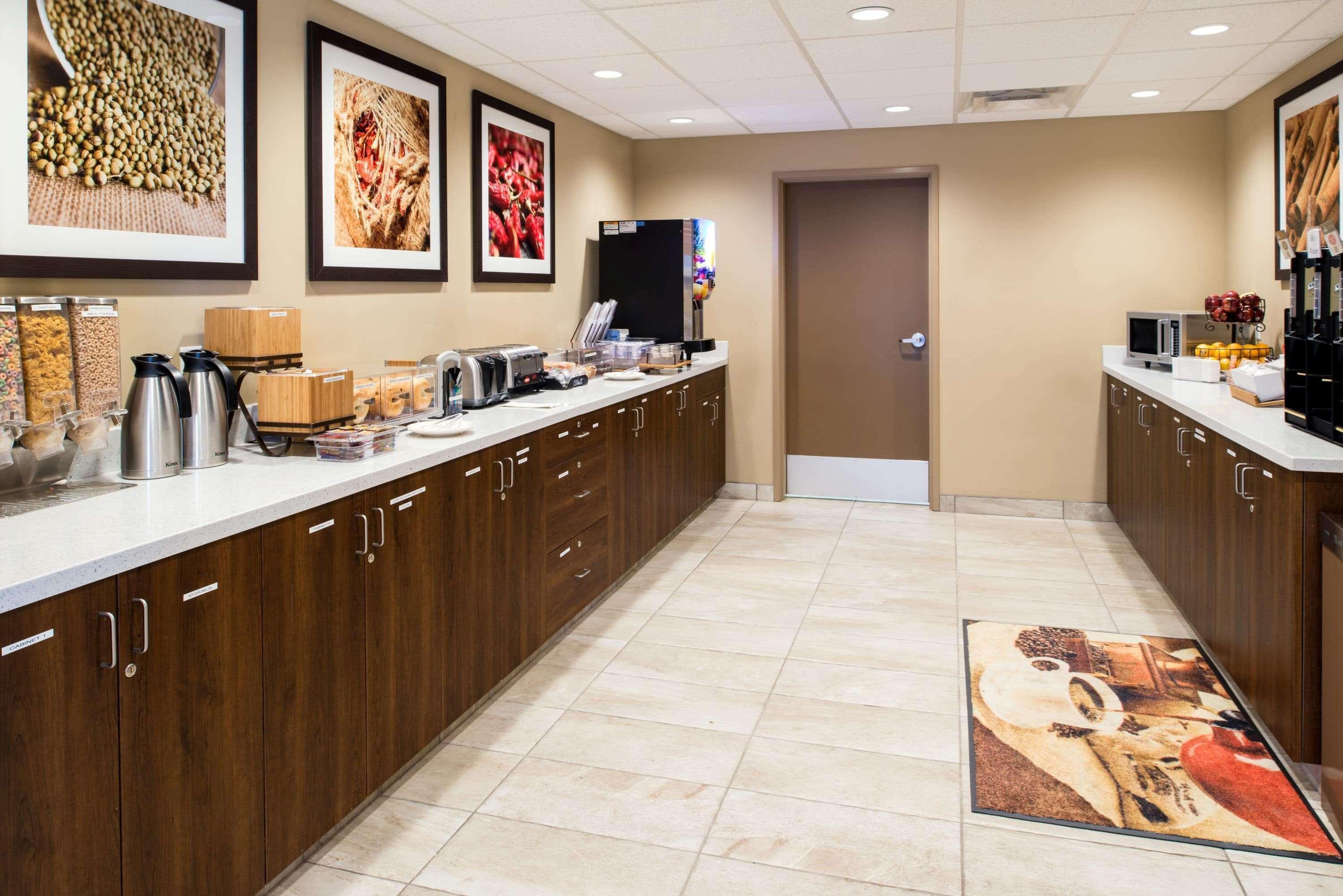 Microtel Inn & Suites By Wyndham Red Deer Exterior photo